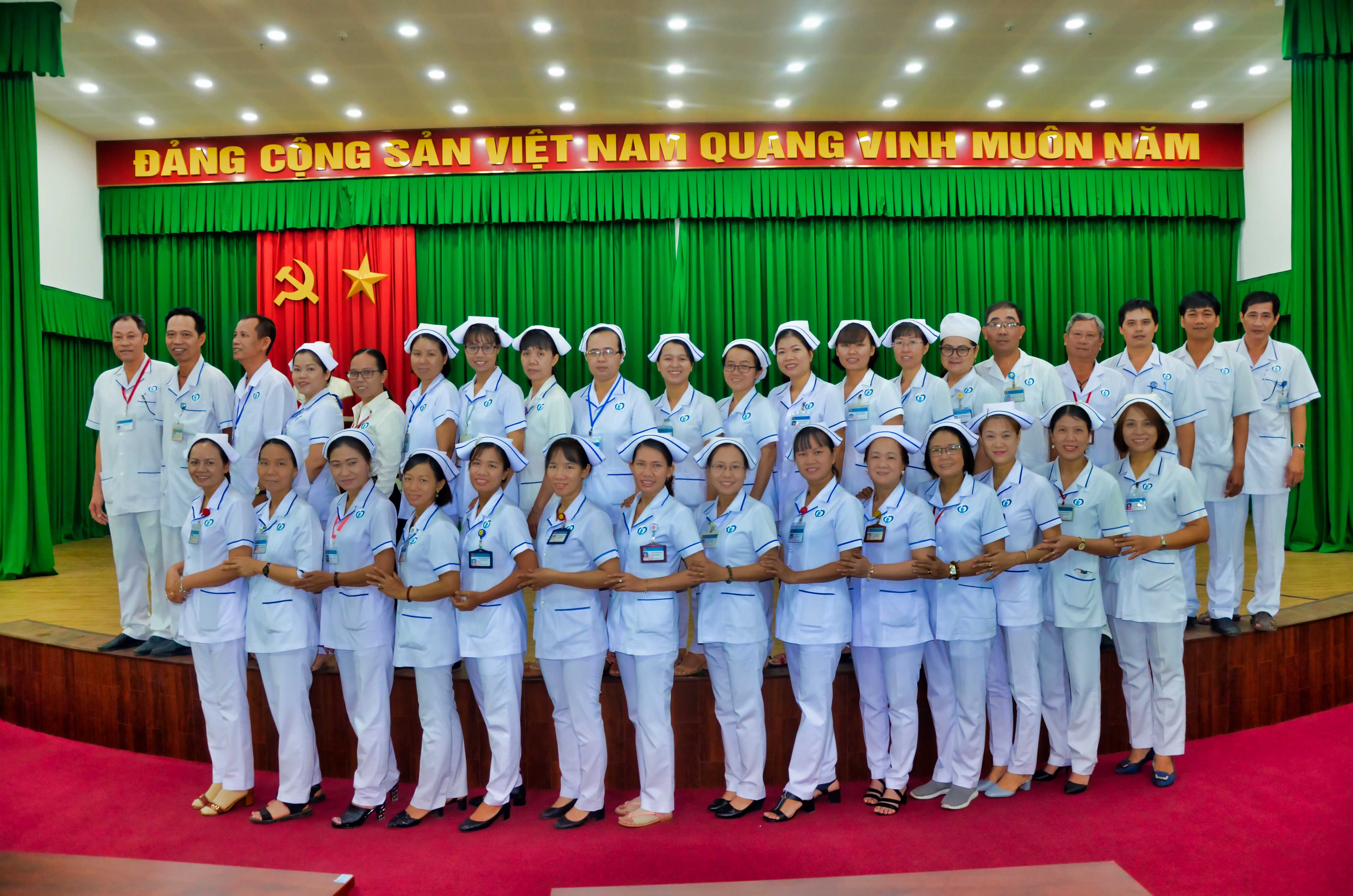 Phòng Điều Dưỡng (Department Of Nursing)